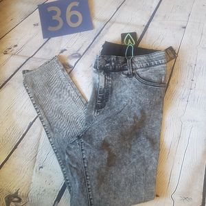 LulaRoe Stone Wash skinny jeans
